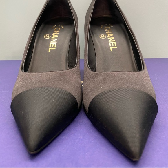 Authentic Chanel Grosgrain Toe Cap Pearl Satin Pumps Pristine Condition Size 38 - Picture 5 of 7